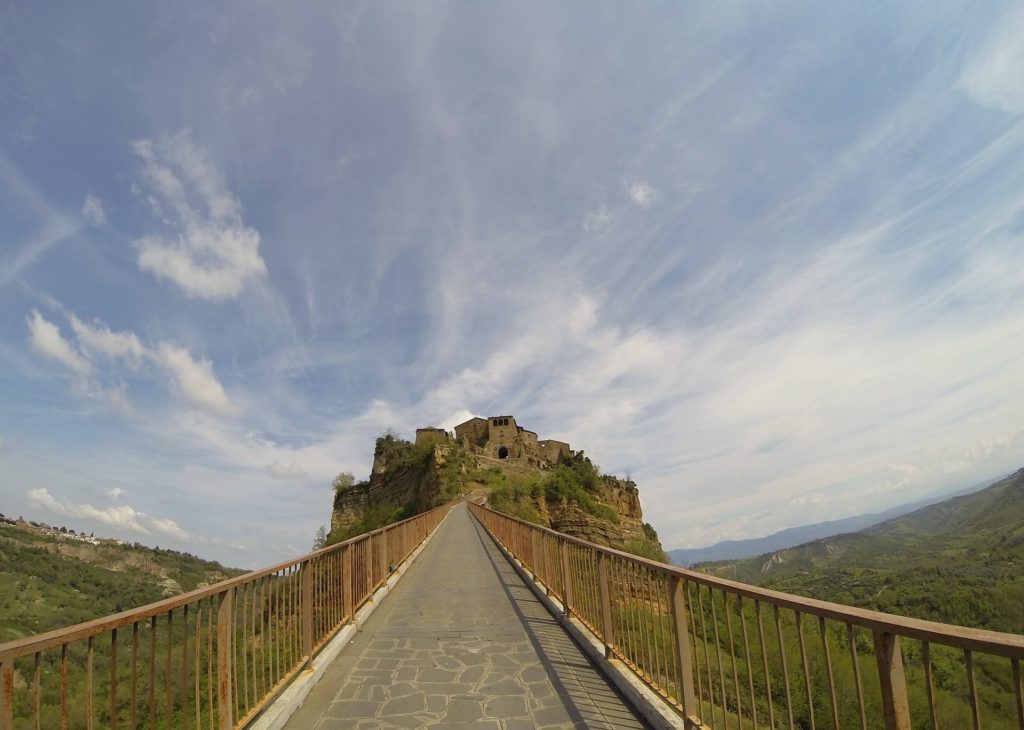 dormire a civita di bagno regio